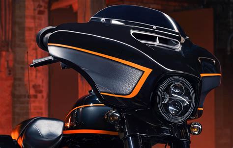 how are harley davidson paint from factory